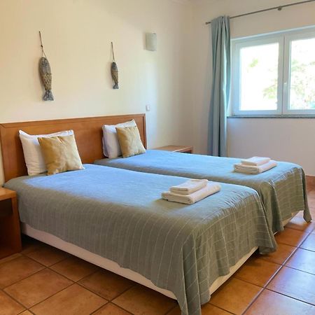 Spacious Apartment Near Porto De Mos Beach, Lagos. Eksteriør billede