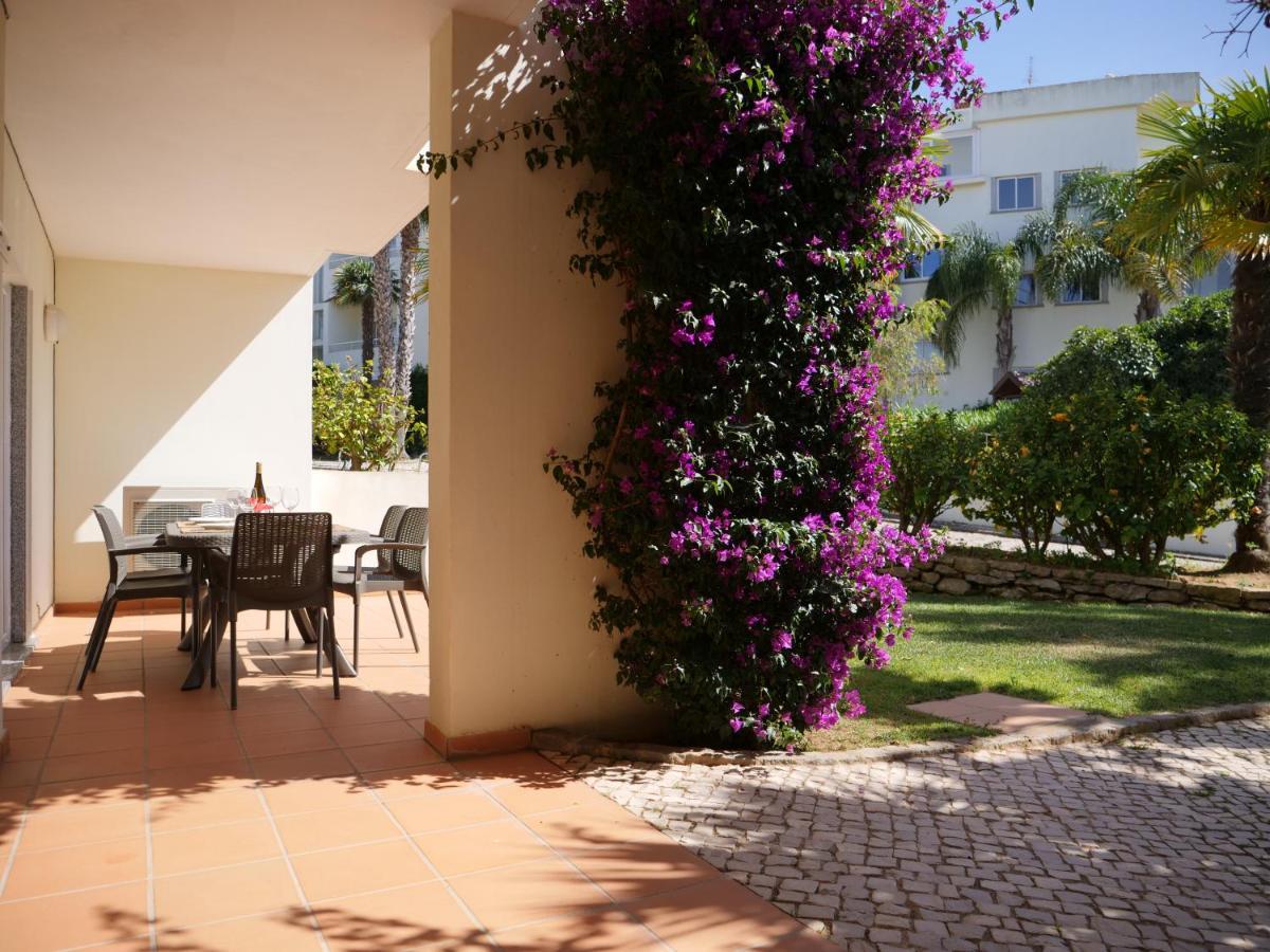 Spacious Apartment Near Porto De Mos Beach, Lagos. Eksteriør billede