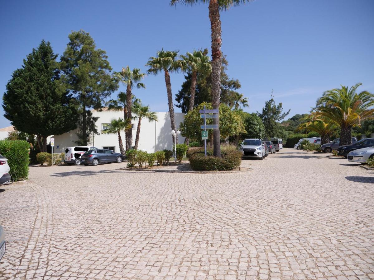 Spacious Apartment Near Porto De Mos Beach, Lagos. Eksteriør billede