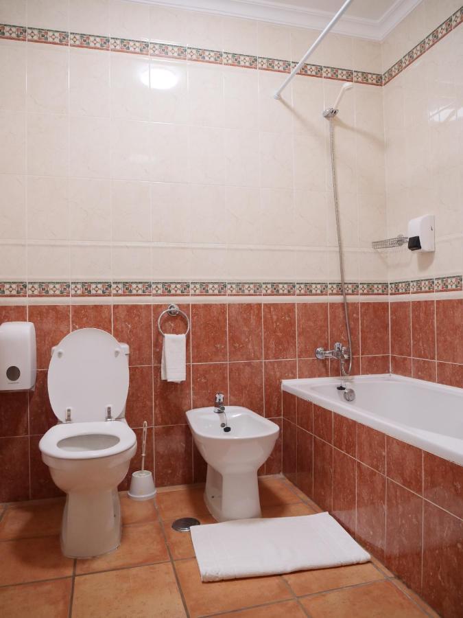 Spacious Apartment Near Porto De Mos Beach, Lagos. Eksteriør billede