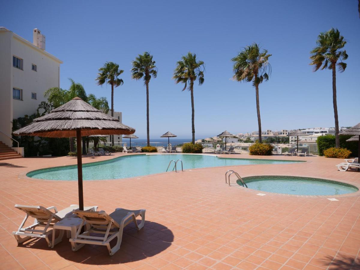 Spacious Apartment Near Porto De Mos Beach, Lagos. Eksteriør billede