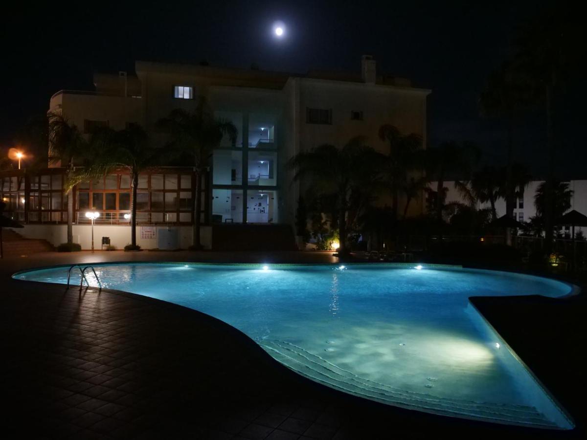 Spacious Apartment Near Porto De Mos Beach, Lagos. Eksteriør billede